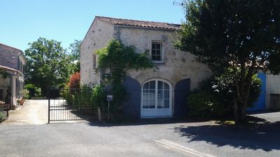Les extérieurs du gîte